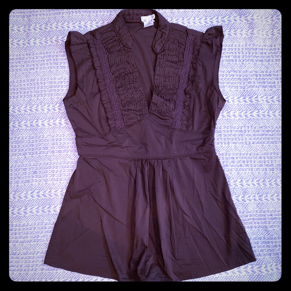 Sleeveless Top with Ruffles